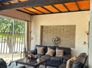Casa · 4 Recámaras · Casa en Venta