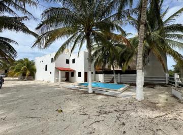 1 · Casa en Venta en Segunda Fila de La Playa San Benito Merida Yucatan