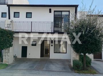 Casa de 3 habitaciones, Querétaro · Venta de Casa en Torre de Piedra, El Salitre, Queretaro
