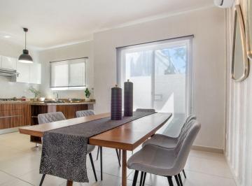Casa · 116m² · 3 Recámaras · 1 Estacionamiento · Casa 3 Recámaras en Residencial Almazara