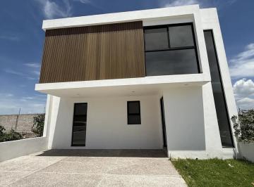 Casa en condominio · 210m² · 4 Recámaras · 2 Estacionamientos · Casa en Condominio en Codominio Zen Life Residencial II