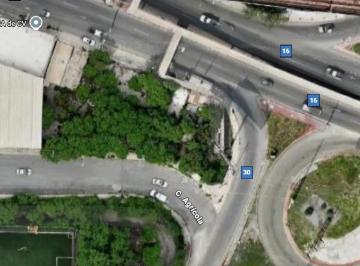 1 · Terreno de Usos Mixtos en Renta en Monterrey