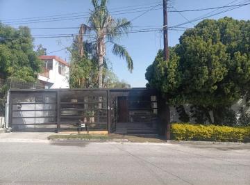 1 · Casa en Venta de Una Planta en Vista Hermosa