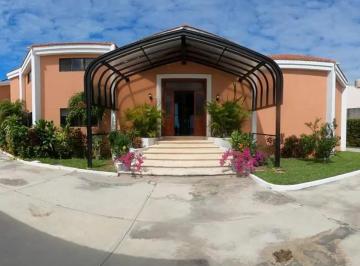 1 · Residencia de Lujo Frente Al Mar en Venta en Campeche