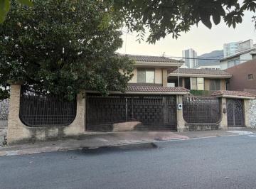 1 · Casa en Venta en Vistahermosa