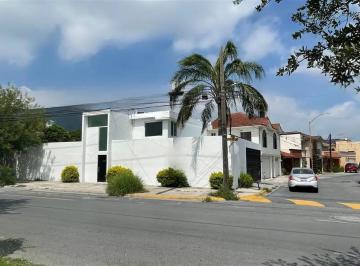 1 · Casa en Venta en Residencial Anahuac