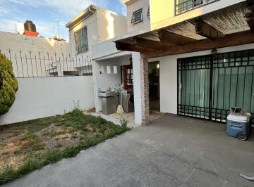 Casa en condominio · 90m² · 2 Recámaras · 2 Estacionamientos · Casa Venta Metepec, Fracc. Bonanza