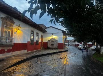 Casa de 7 habitaciones, Pátzcuaro · Casa en Venta en Pátzcuaro, Michoacán