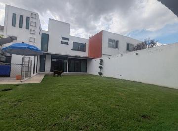 Casa de 3 habitaciones, San Pedro Cholula · Amplia Casa en Venta. Fracc. en Camino Real a Momoxpan. Pasando El Puente de Periférico.