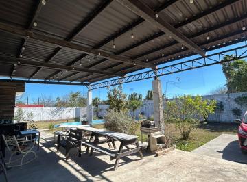 Quinta de 1 habitación, Salinas Victoria · Quinta en Sta. Gertrudis | 2,030 m² | Frente a Parque Industrial Hofusan