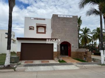 Casa · 294m² · 3 Recámaras · 1 Estacionamiento · Casa en Venta en Cerritos Resort - (4)