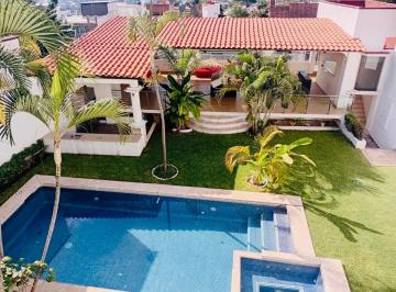 Casa de 5 habitaciones, Temixco · Hermosa Casa en Venta Burgos