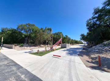 Terreno / Lote · 160m² · Terreno en Venta en Playa del Carmen