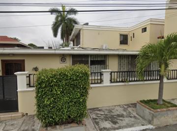 Casa de 5 habitaciones, Tampico · Tu Casa en Una de Las Zonas Mas Exclusivas de Tampico Al 70% Menos de Su Valor Comercial