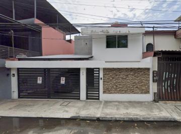 Casa de 3 habitaciones, Tapachula · Propiedad con Excelente Estructura y Buenas Vias de Comunicación en Tapachula