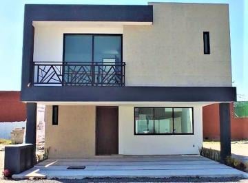 Casa de 3 habitaciones, Metepec · Venta Casa Nueva Residencial en Metepec