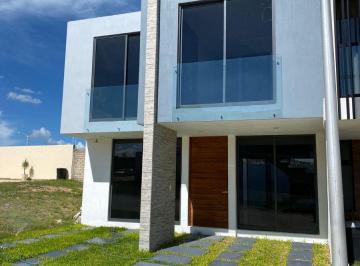 Casa de 3 habitaciones, Zapopan · Casa con 3 Recámaras de 115 m² en Venta, Pontevedra Zapopan