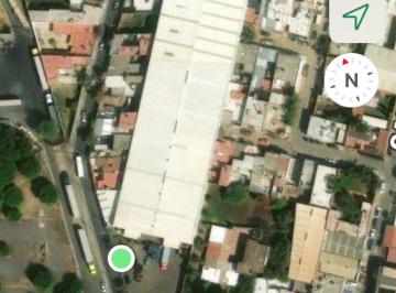 Bodega comercial , Tlajomulco de Zúñiga · Bodega Renta Mide 4,000 m Mas 600 m de Cochera, 1 Cuadra Sams Lopez Mateos, La Tijera