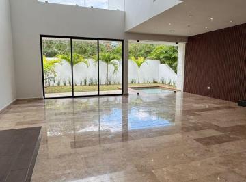 Casa de 3 habitaciones, Mérida · Casa en Venta en Paseos Country Mérida