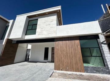 Casa de 4 habitaciones, Saltillo · Preventa Proyecto en Construcción