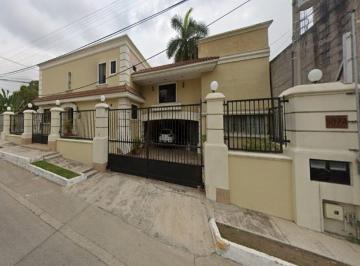 Casa de 4 habitaciones, Tampico · Hermosa Casa en Catalina 957 en Venta!