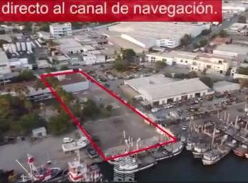 Terreno industrial , Mazatlán · Bodega a Pie de Muelle con Concesión Maritima