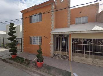 Casa de 3 habitaciones, Lerdo · Rm Venta de Casa en Zona Centro de Lerdo, Durango