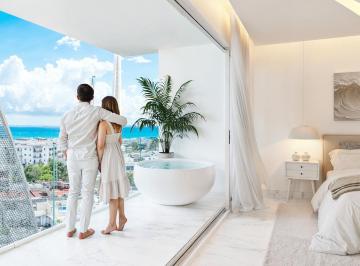 Departamento · 59m² · 2 Recámaras · 4 Estacionamientos · Departamento en Venta, en Playa del Carmen, 3 Habitaciones, Alberca con Vista Al Mar, y Jacuzzi!