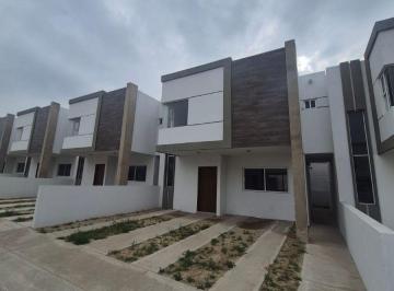 Casa de 3 habitaciones, Tijuana · Albero Residencial/ La Mesa/ 3 Rec