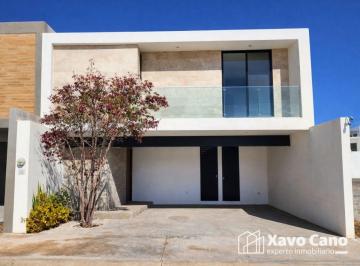 Casa · 196m² · 3 Recámaras · 2 Estacionamientos · Casa en Fraccionamiento Forja Real