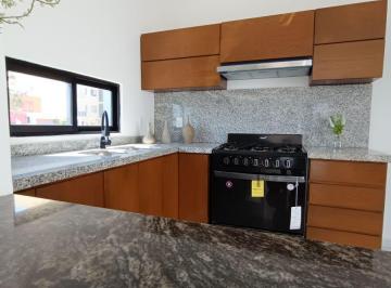 Casa de 3 habitaciones, Alvarado · En Venta Casa con Recamara en Planta Baja en Lomas Residencial