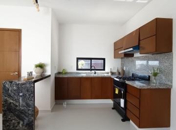 Casa de 3 habitaciones, Alvarado · En Venta Casa con Recamara en Planta Baja en Lomas Residencial