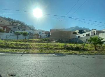 1 · Terreno en Venta en Cumbres 2 Sector
