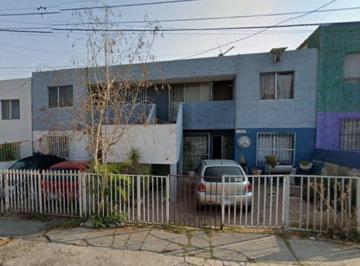 Dúplex de 2 habitaciones, Tonalá · Loma Dorada – Casita Dúplex Lista Para Tu Próxima Inversión