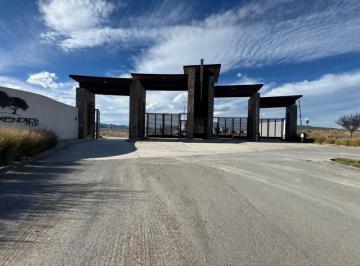 Terreno / Lote , Arteaga · Se Vende Terreno en Almendros
