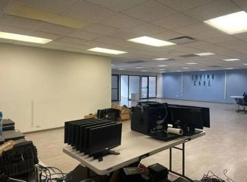 1 · Oficina en Venta en Valle Oriente