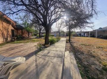 1 · Casa en Venta en El Centro de Santa Catarina