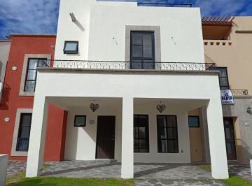 Casa de 3 habitaciones, San Miguel de Allende · Casa en Renta en Zirándaro Residencial & Golf
