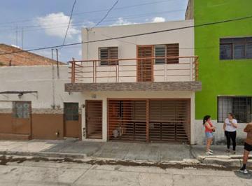 Casa de 3 habitaciones, Guadalajara · Del Sur – Casa en Venta con Excelente Potencial de Inversión