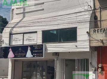 Local comercial · 105m² · Local - Barrio San Román