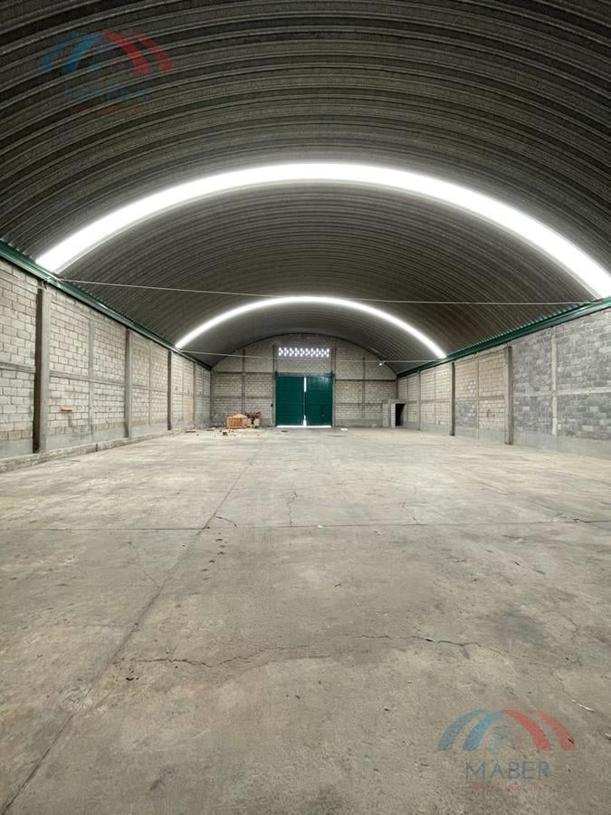 Nave Industrial - Industrial Resurrección