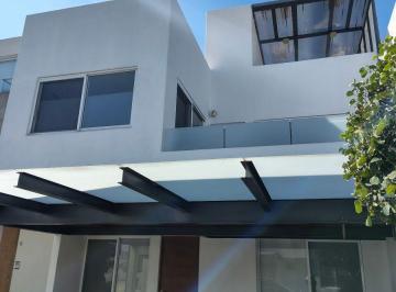 Casa en condominio de 3 habitaciones, San Pedro Cholula · Casa en Venta o Renta Fracc. Cumbres Residencial