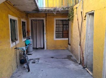 Casa de 7 habitaciones, Nezahualcóyotl · Nezahualcoyotl Casa en Venta Para Actualizar en La Colonia Las Palmas