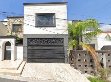 Casa de 3 habitaciones, Monterrey · Casa en Venta, Colonia Cumbres 6o Sector Secc. A, por Remate, Excelente Oportunidad de Inversión