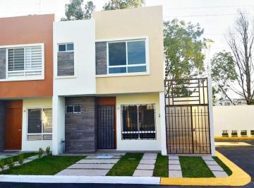 Casa de 2 habitaciones, Zapopan · Se Renta Casa Col. Altus Quintas Zona (Tesistan)
