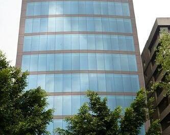 Edificio · 7178m² · 53 Estacionamientos · Edificio Comercial Completo en Renta