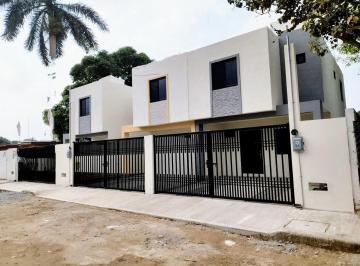 Casa · 116m² · 3 Recámaras · 2 Estacionamientos · Casa en Venta Col. Azteca, Altamira.