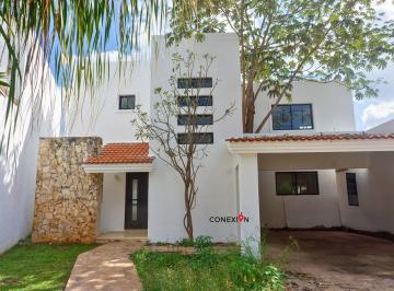 56d46ff6bea6a0466ab20a08c3bc39e94c2baec96eb5453285d7a647cf392675 · Casa de 3 Recámaras en Renta con Patio y Alberca en Privada Residencial!