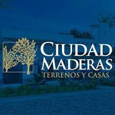 Terreno / Lote · 136m² · Montaña - Ciudad Maderas