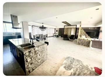 Departamento · 305m² · 2 Recámaras · 3 Estacionamientos · Departamento en Venta Valle de San Angel Amueblado Equipado San Pedro Garza Garcia